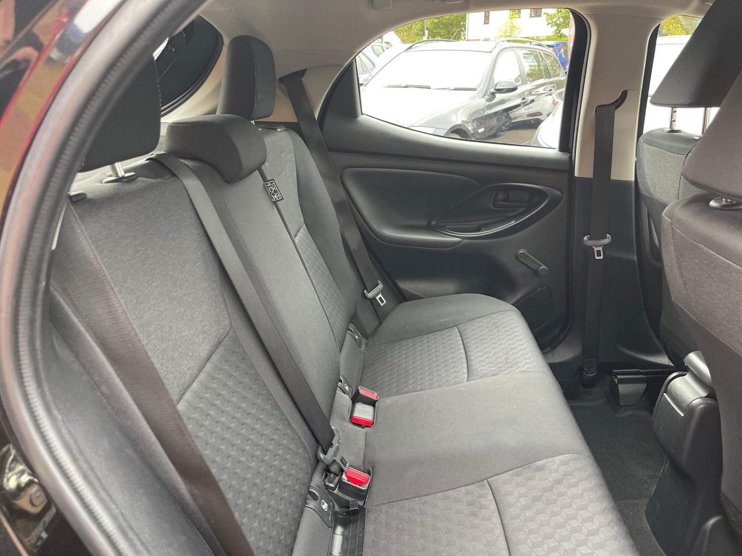 Used Toyota Yaris 2021 for sale - 76997556: Photo 21