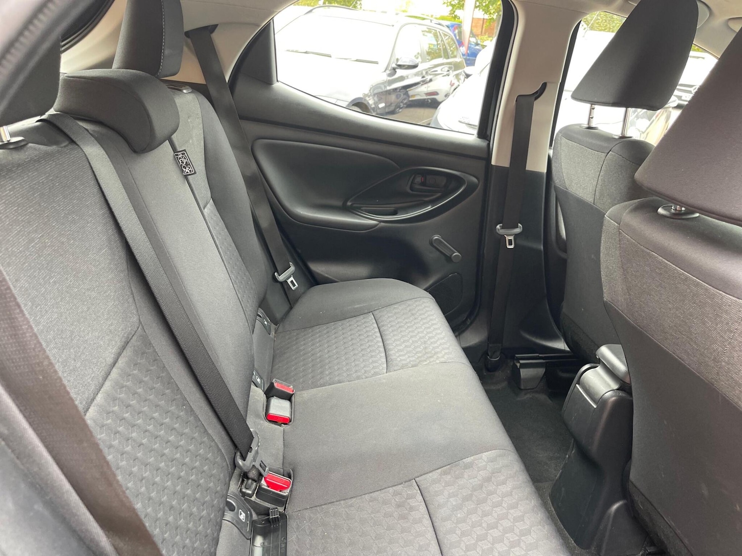 Used Toyota Yaris 2021 for sale - 76997556: Photo 22