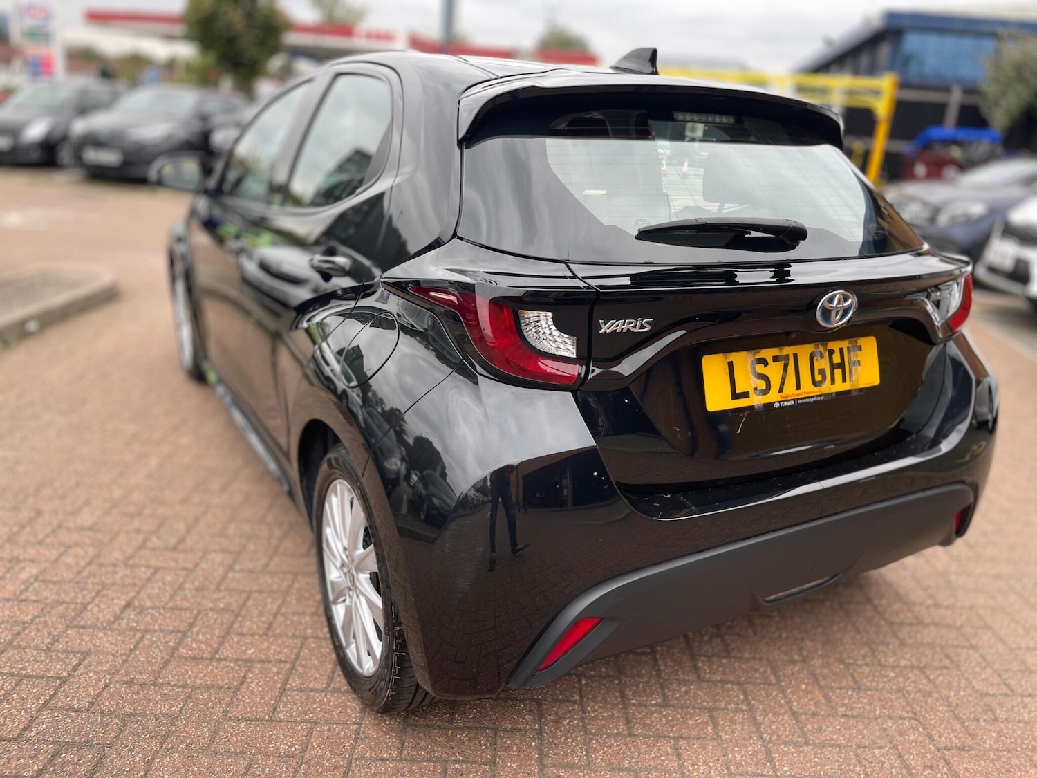 Used Toyota Yaris 2021 for sale - 76997556: Photo 8