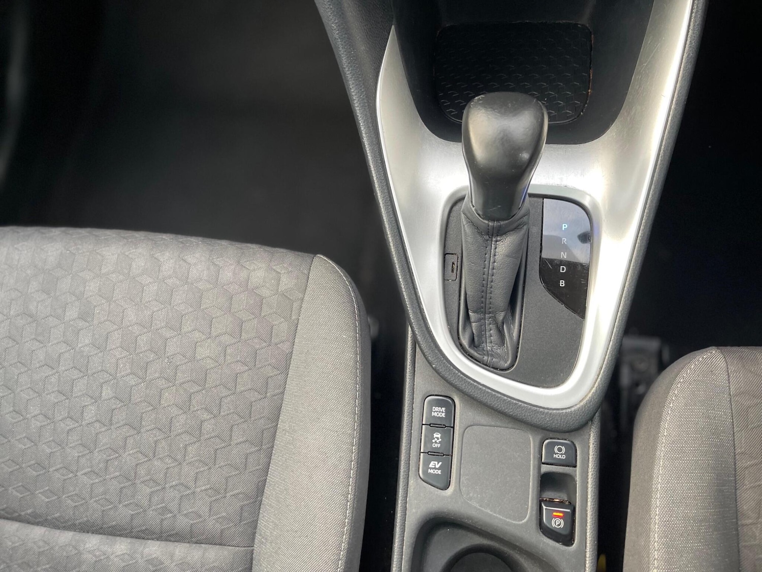 Used Toyota Yaris 2020 for sale - 77306010: Photo 18