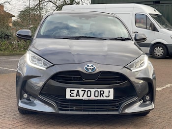 Used Toyota Yaris 2020 for sale - 77306010: Photo