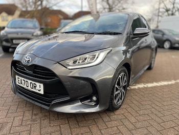 Used Toyota Yaris 2020 for sale - 77306010: Photo