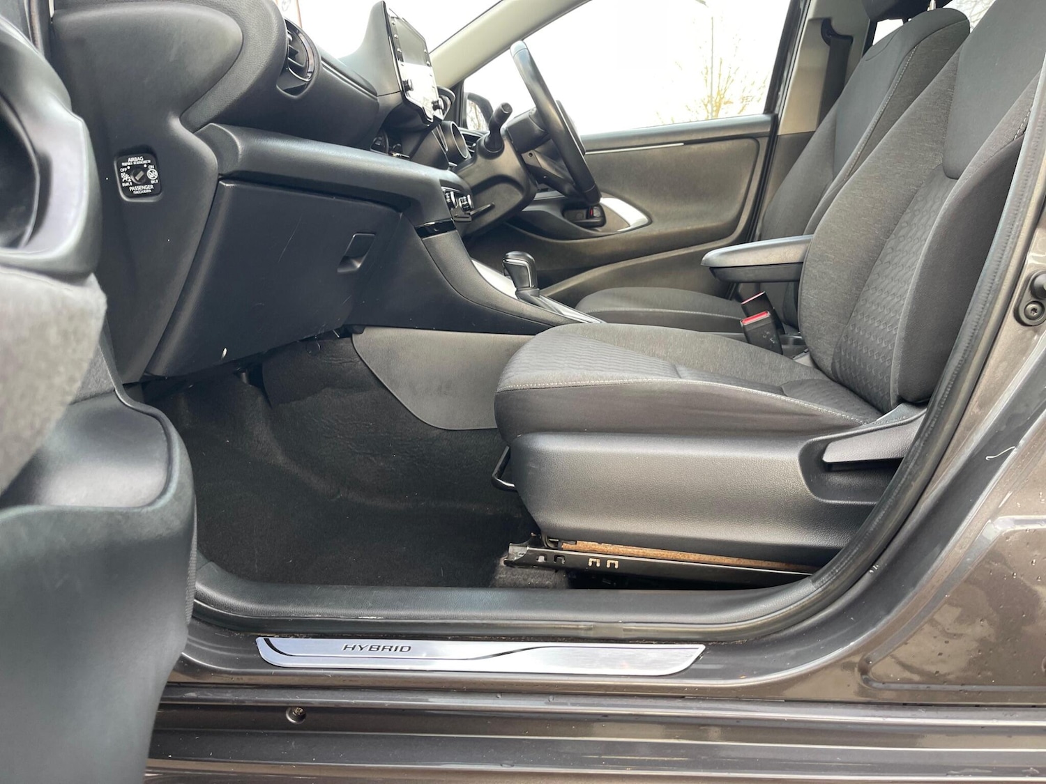 Used Toyota Yaris 2020 for sale - 77306010: Photo 40