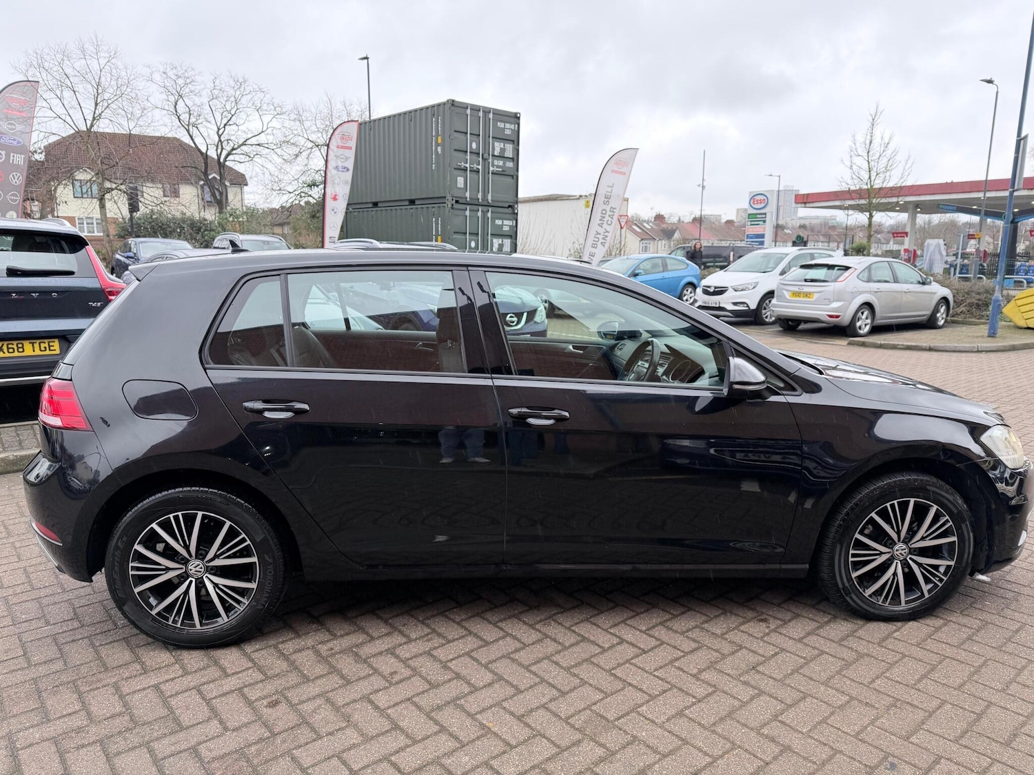 Used Volkswagen Golf 2018 for sale - 77612929: Photo 12