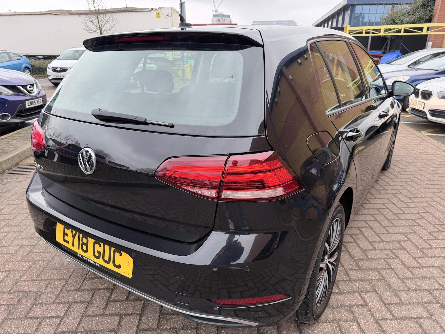 Used Volkswagen Golf 2018 for sale - 77612929: Photo 13