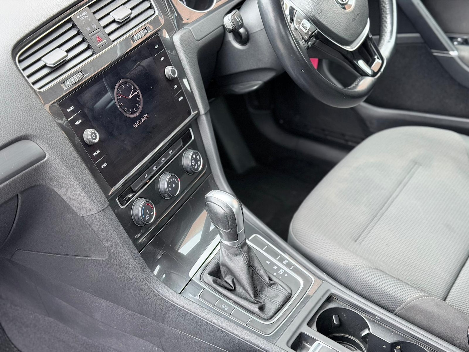 Used Volkswagen Golf 2018 for sale - 77612929: Photo 15