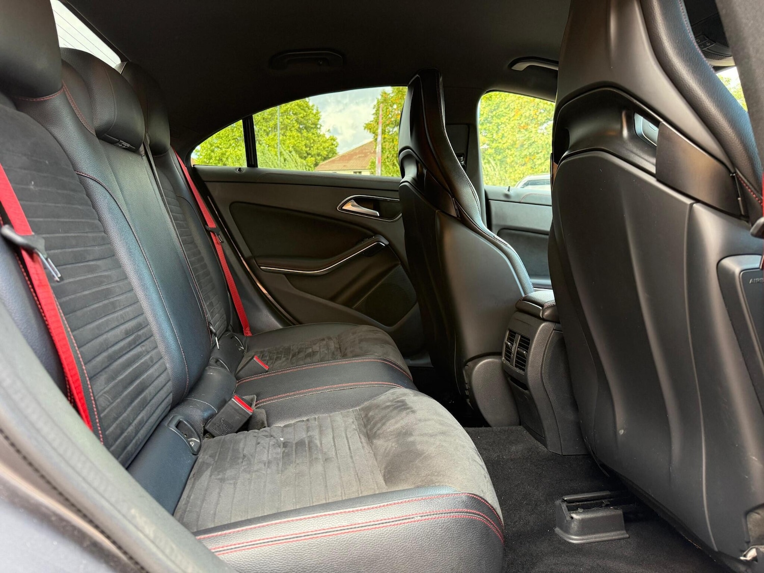 Used Mercedes-Benz CLA 2016 for sale - 76551885: Photo 25