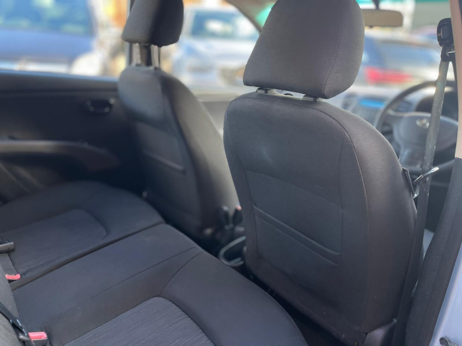 Used Hyundai i10 for sale - 77510734: Photo 18