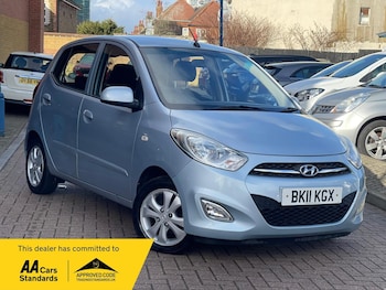 Used Hyundai i10 2011 for sale - 77510734: Photo