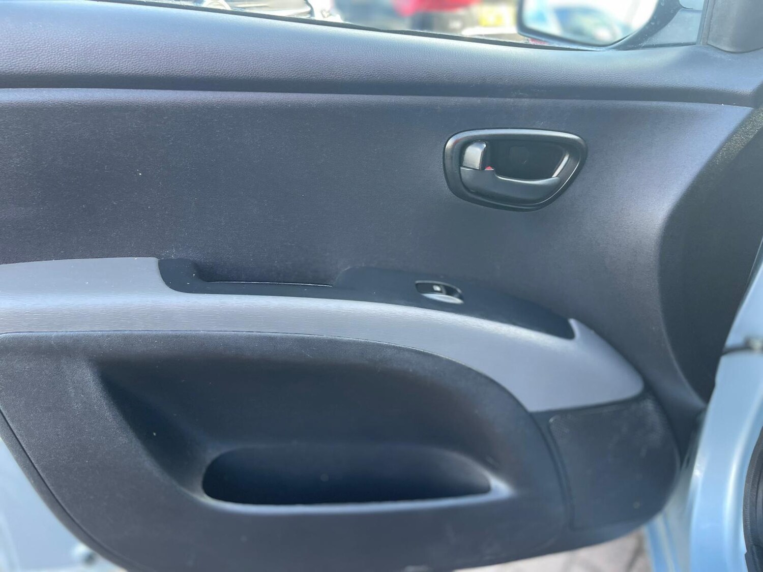 Used Hyundai i10 for sale - 77510734: Photo 30