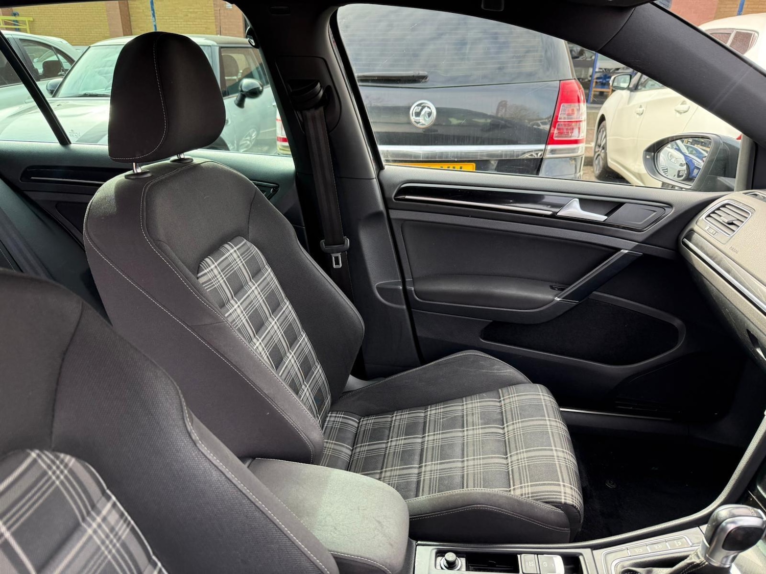 Used Volkswagen Golf for sale - 77823635: Photo 16