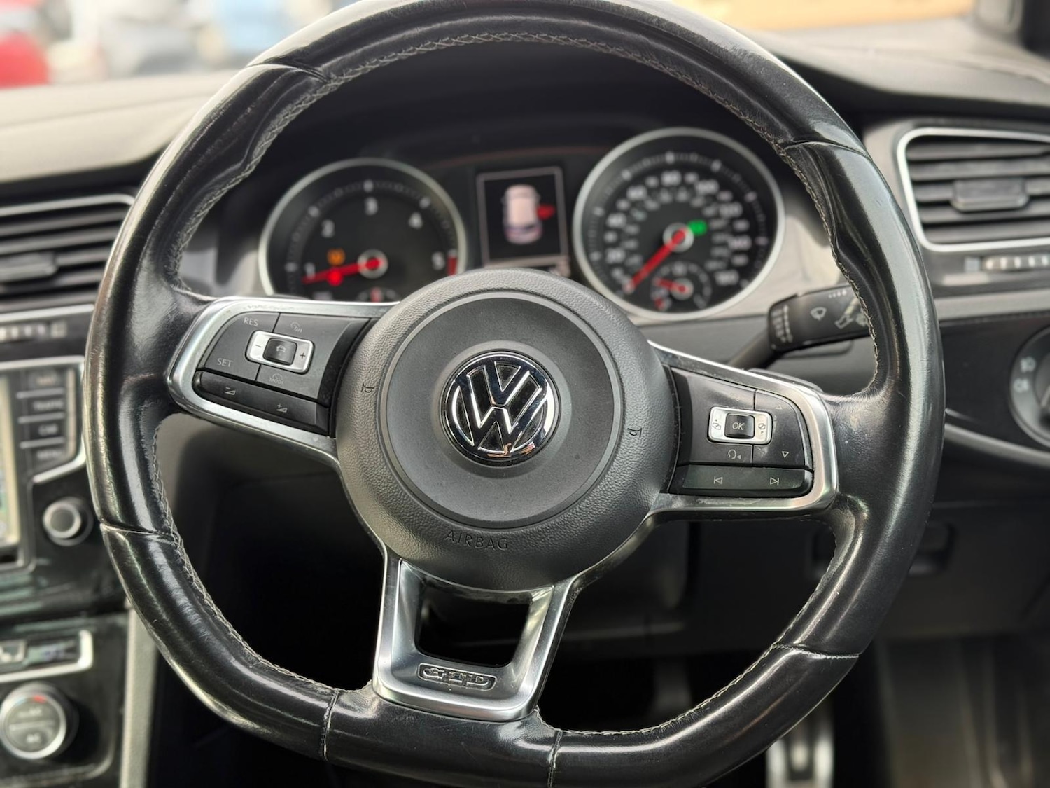 Used Volkswagen Golf for sale - 77823635: Photo 37