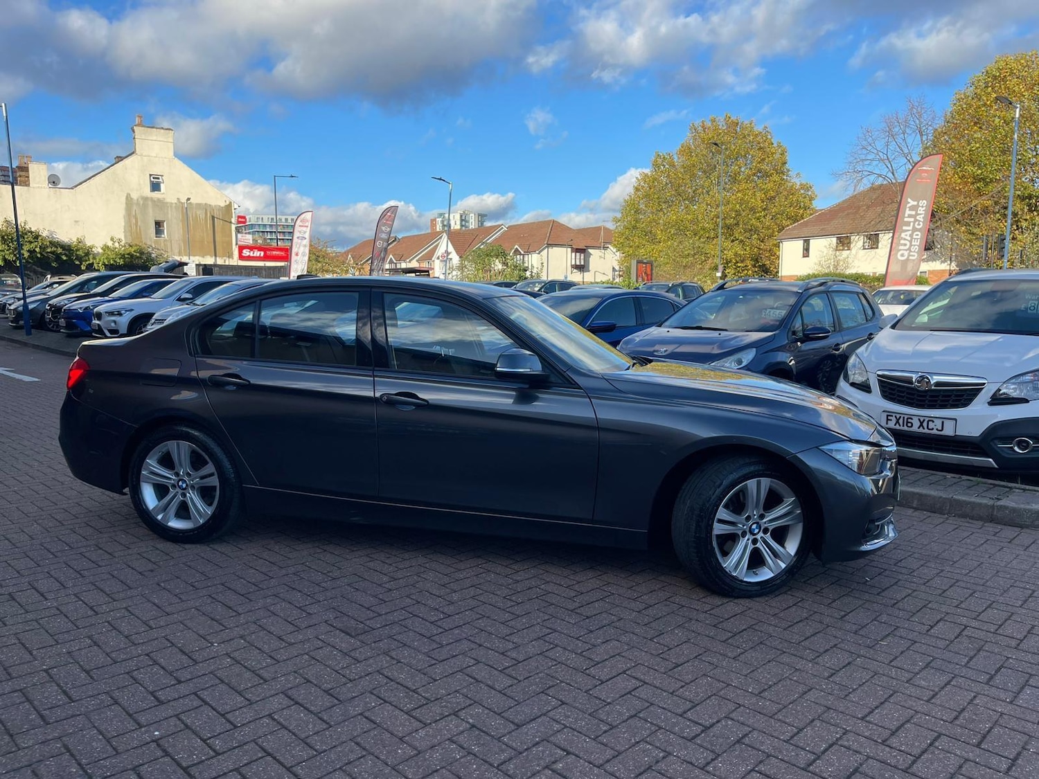 Used BMW 3 Series 2017 for sale - 76551957: Photo 11