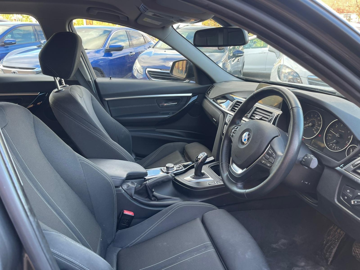 Used BMW 3 Series 2017 for sale - 76551957: Photo 18