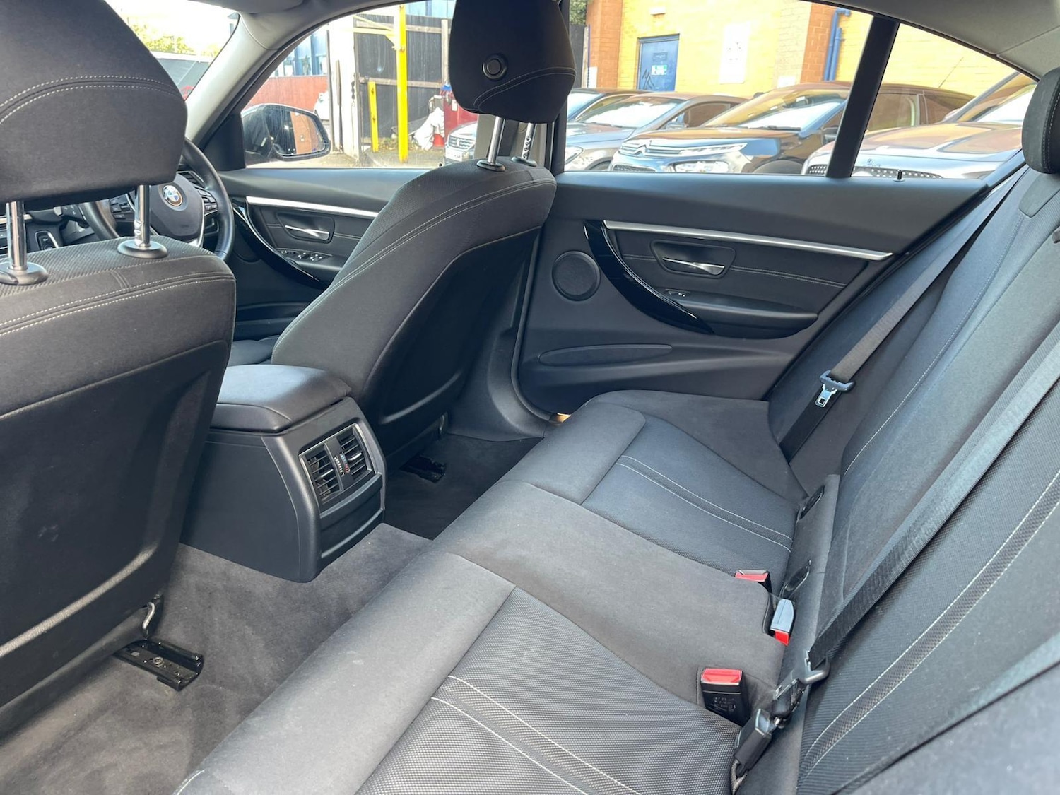 Used BMW 3 Series 2017 for sale - 76551957: Photo 20