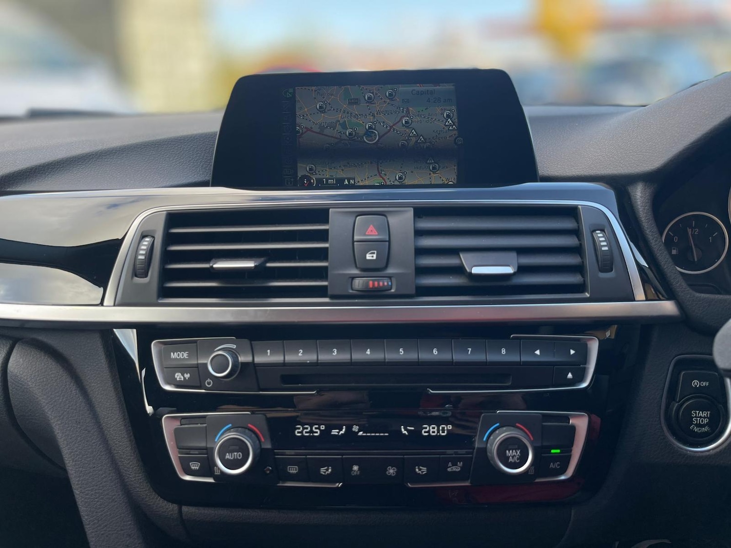 Used BMW 3 Series 2017 for sale - 76551957: Photo 35