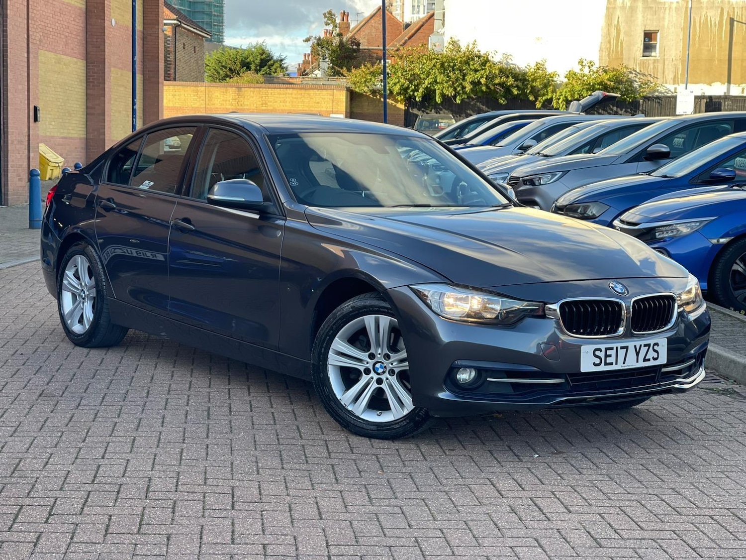 Used BMW 3 Series 2017 for sale - 76551957: Photo 5