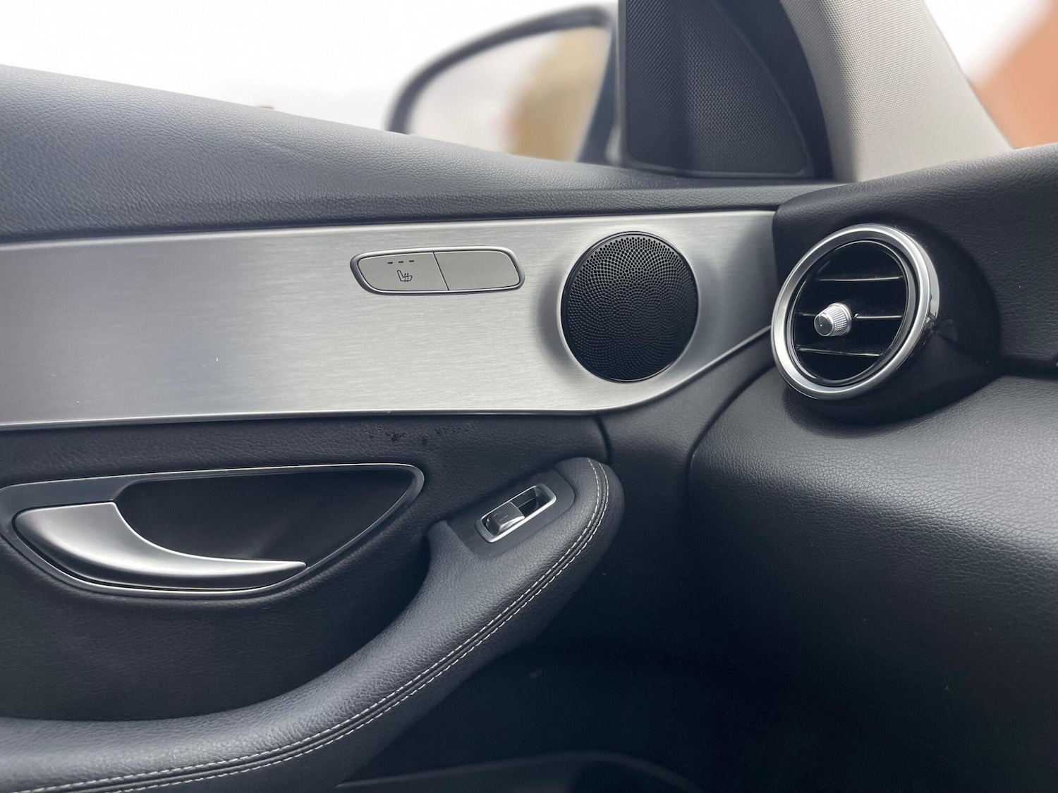 Used Mercedes-Benz C Class 2017 for sale - 77067294: Photo 24