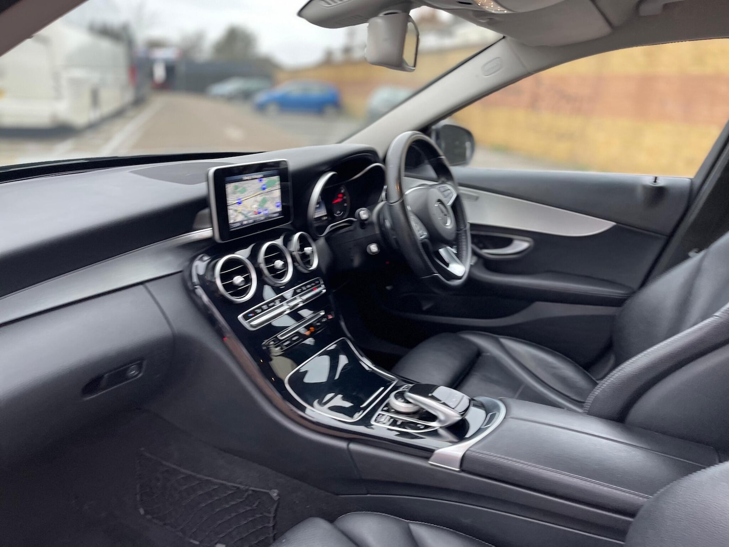 Used Mercedes-Benz C Class 2017 for sale - 77067294: Photo 26