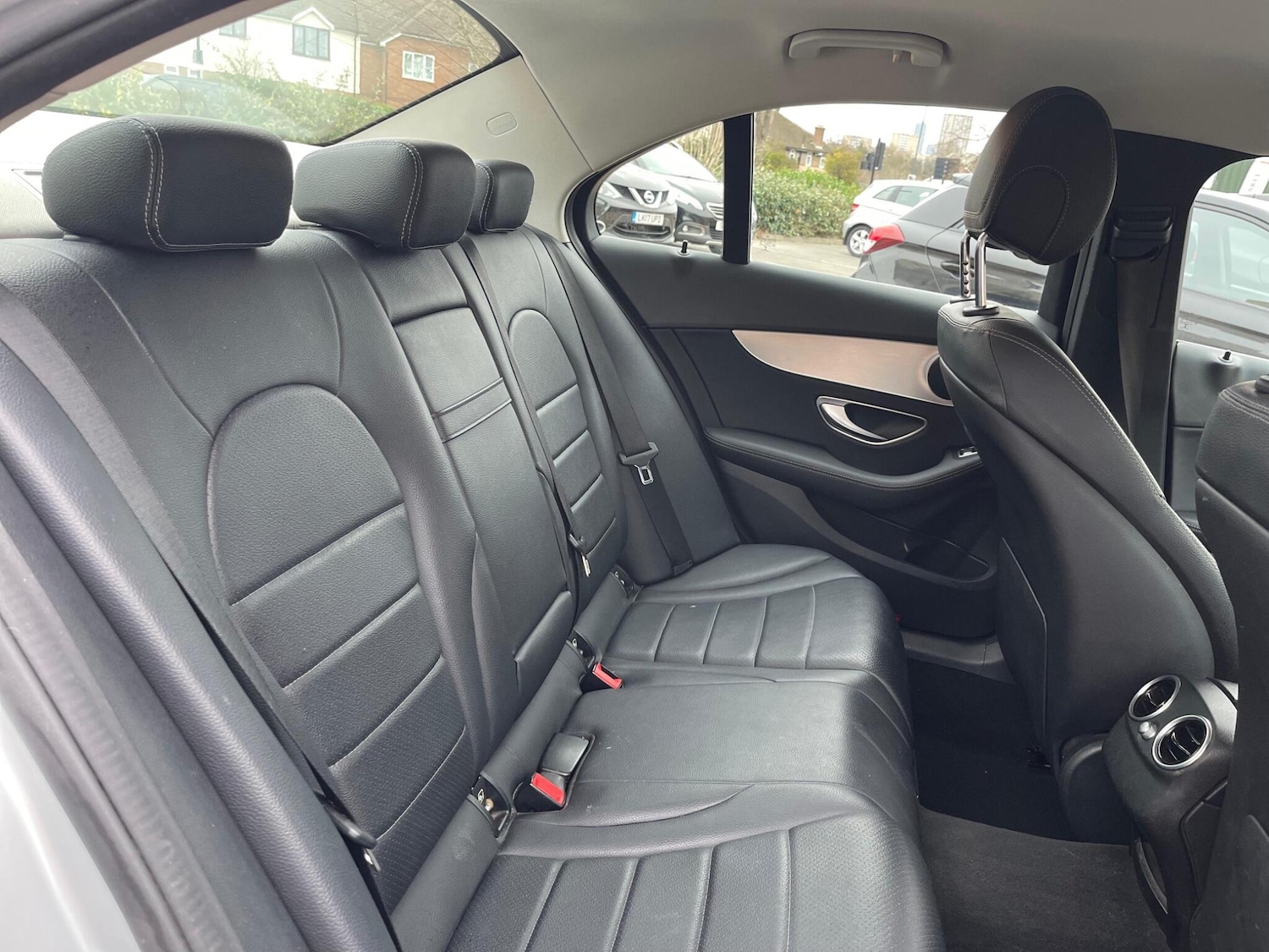 Used Mercedes-Benz C Class 2017 for sale - 77067294: Photo 31