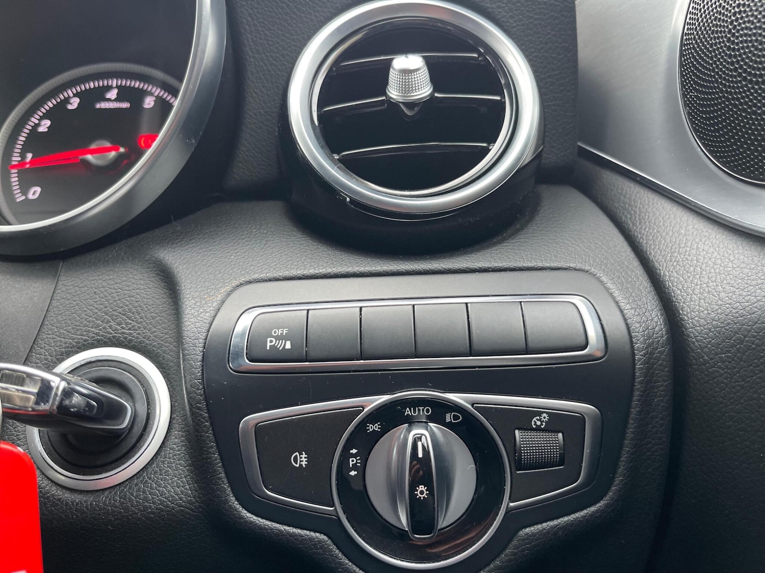 Used Mercedes-Benz C Class 2017 for sale - 77067294: Photo 34