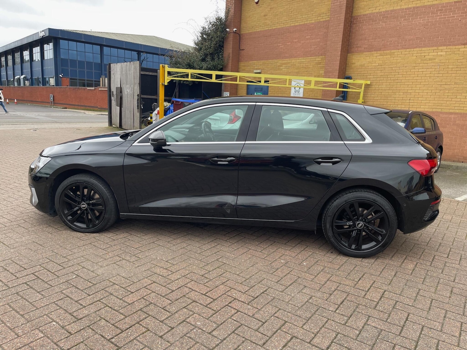 Used Audi A3 2021 for sale - 77898519: Photo 11