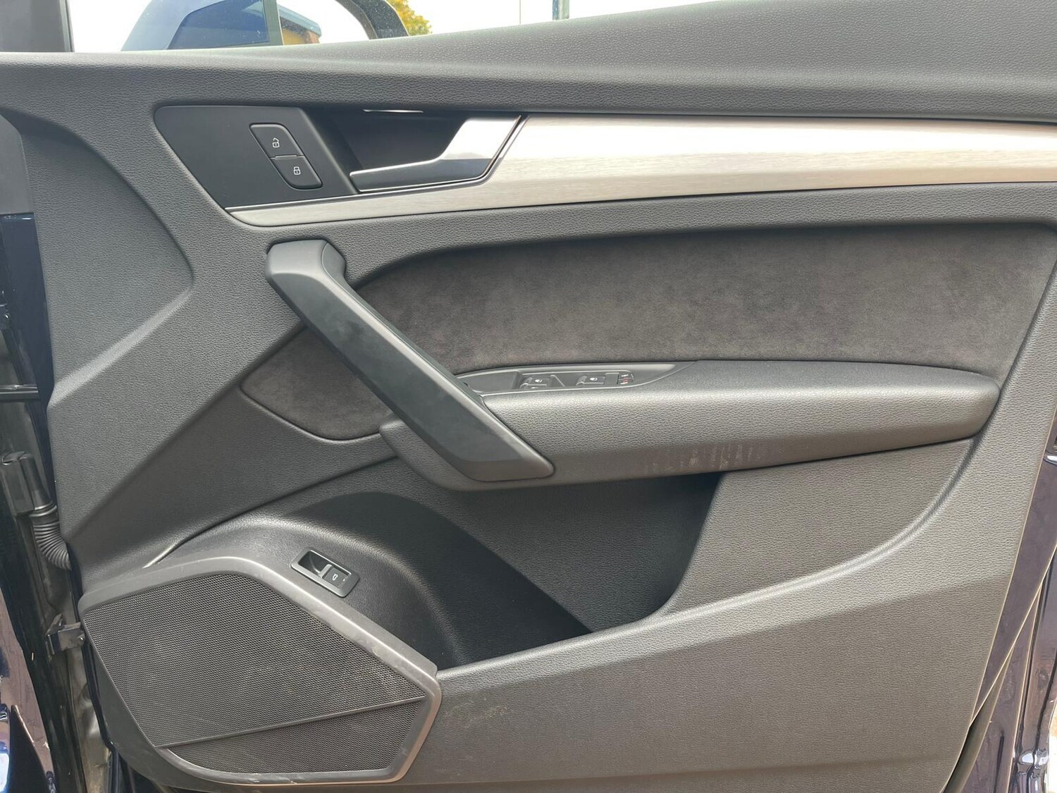 Used Audi Q5 2017 for sale - 76326595: Photo 25