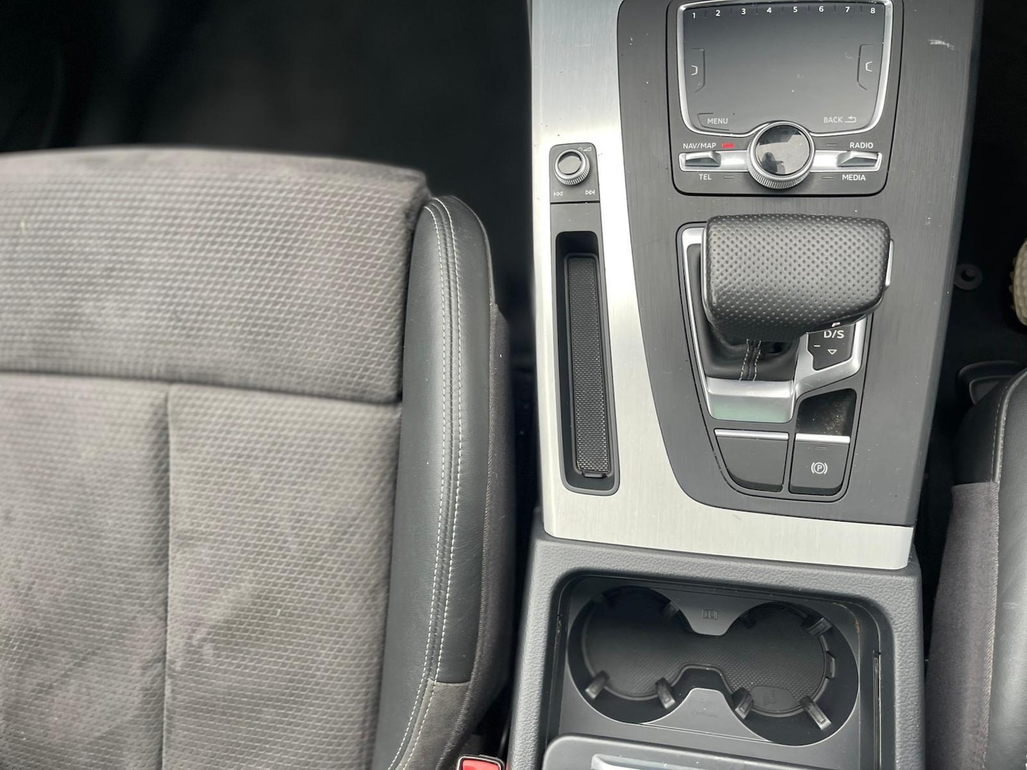 Used Audi Q5 2017 for sale - 76326595: Photo 41