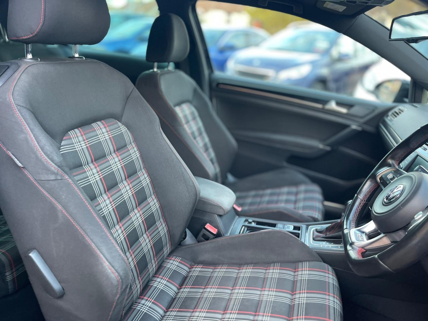 Used Volkswagen Golf 2016 for sale - 76551920: Photo 27