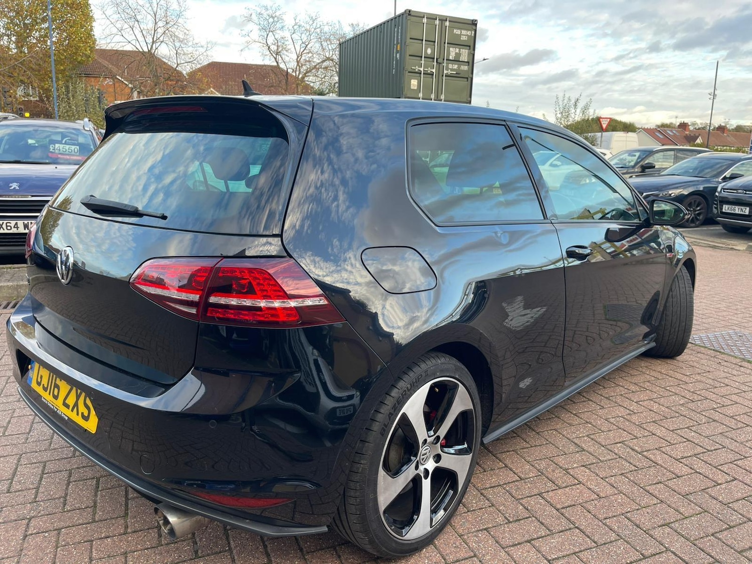 Used Volkswagen Golf 2016 for sale - 76551920: Photo 4