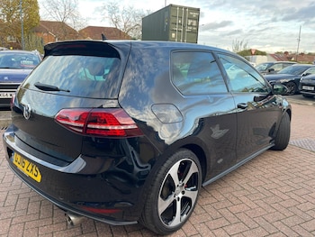 Used Volkswagen Golf 2016 for sale - 76551920: Photo