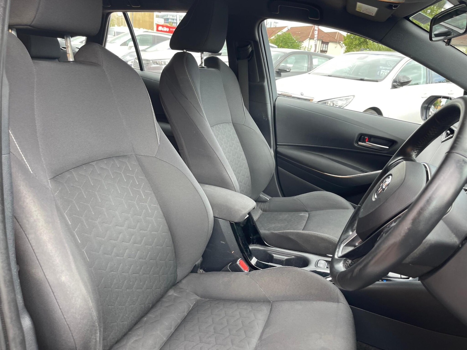 Used Toyota Corolla 2021 for sale - 76551870: Photo 26