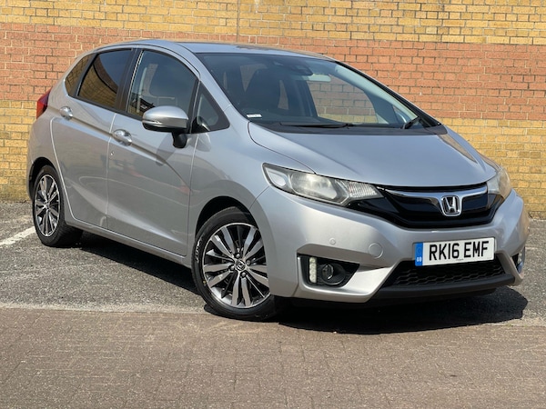 Used Honda Jazz 2016 for sale - 76326592: Photo 6