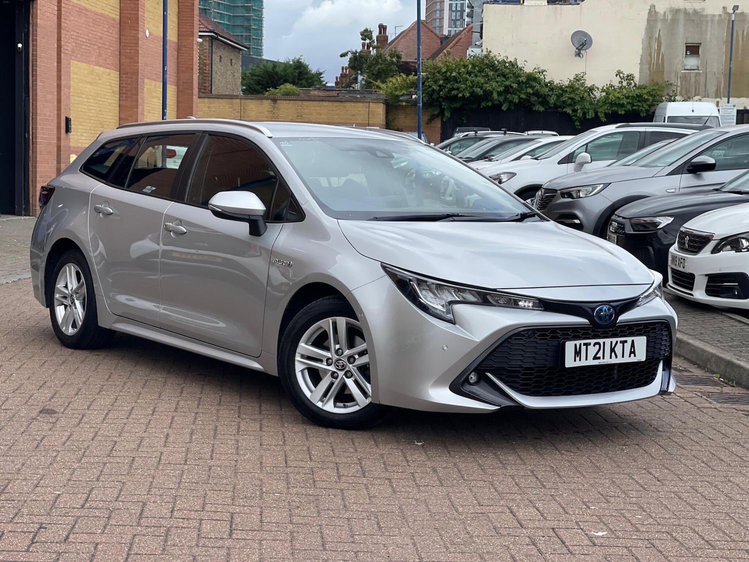 Used Toyota Corolla 2021 for sale - 76326959: Photo 3