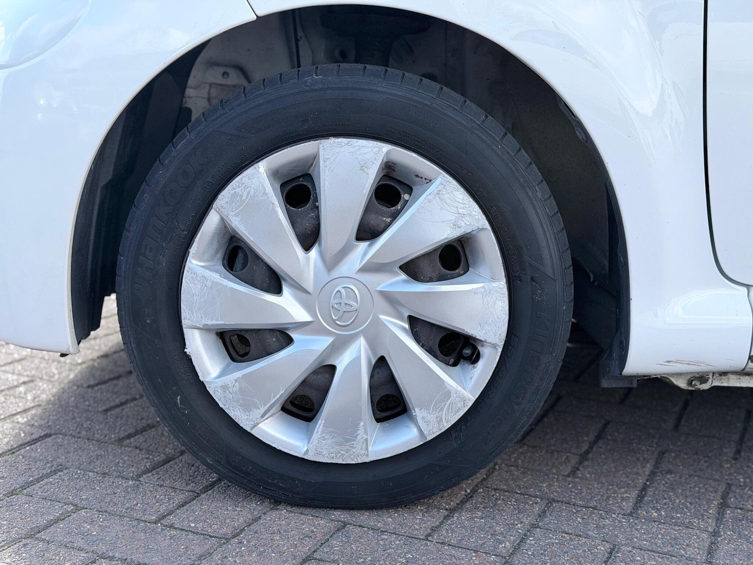 Used Toyota AYGO 2013 for sale - 77671449: Photo 27