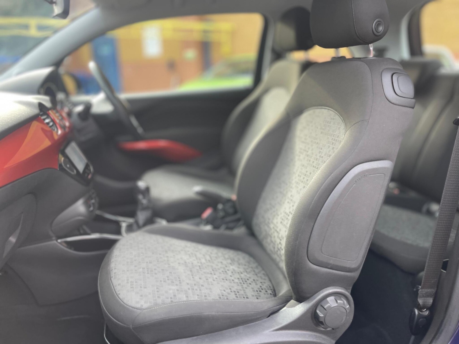 Used Vauxhall ADAM 2016 for sale - 77331834: Photo 42