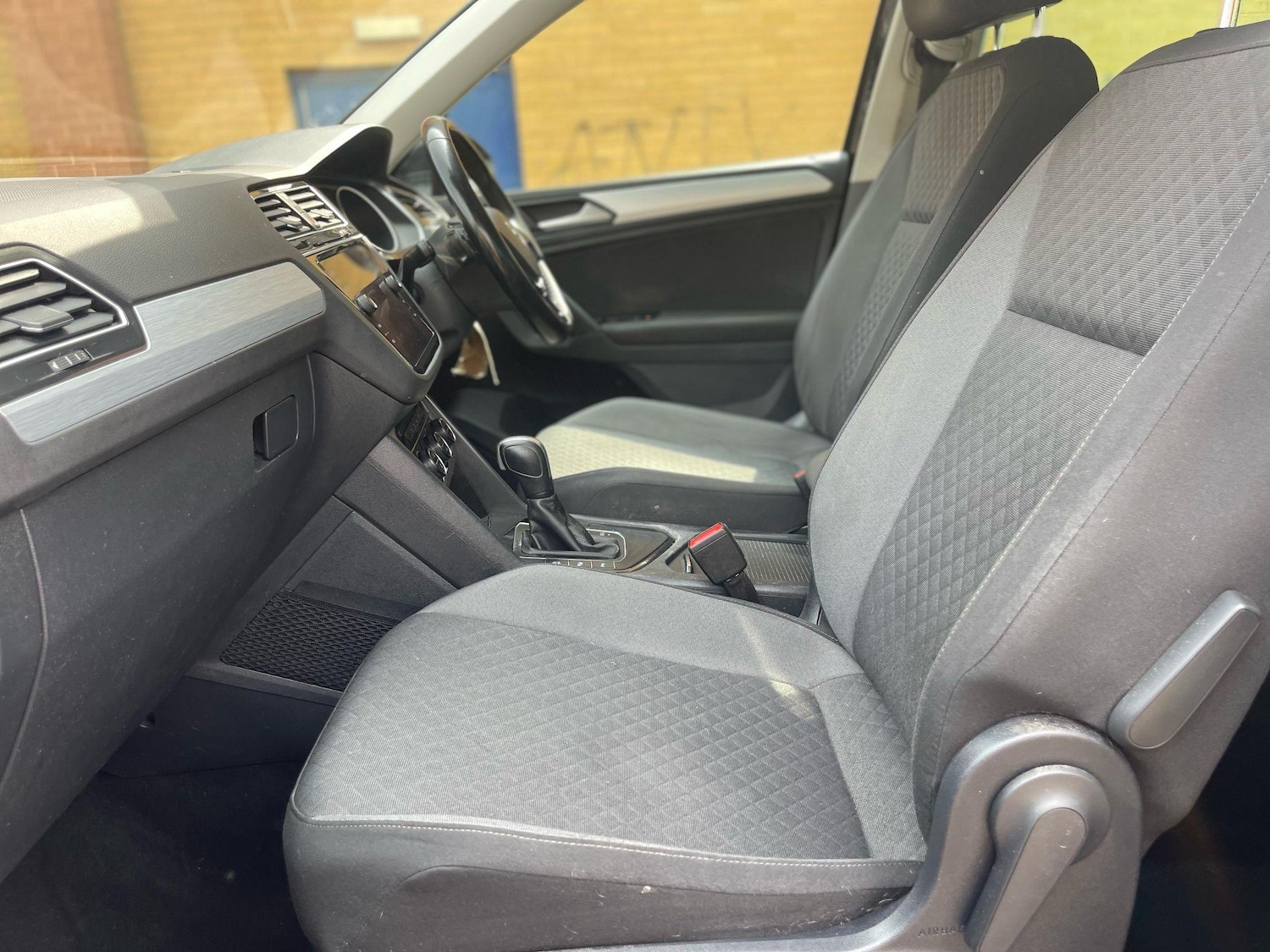 Used Volkswagen Tiguan 2019 for sale - 76551921: Photo 34