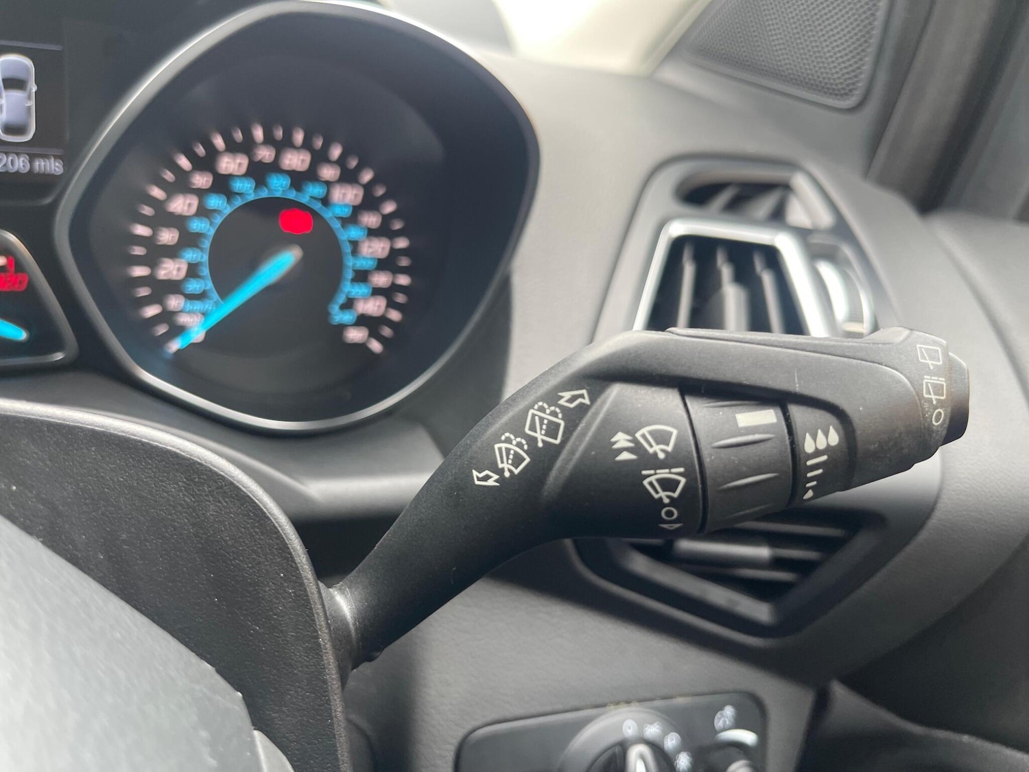 Used Ford Kuga 2016 for sale - 76551953: Photo 30