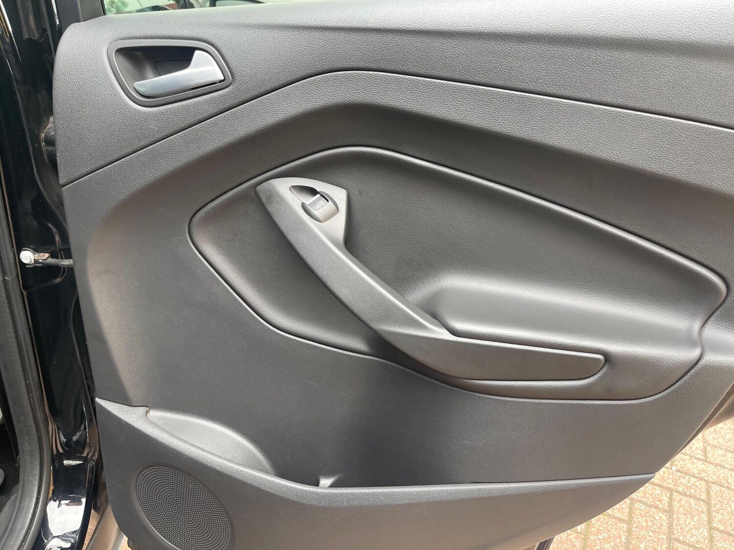 Used Ford Kuga 2016 for sale - 76551953: Photo 34