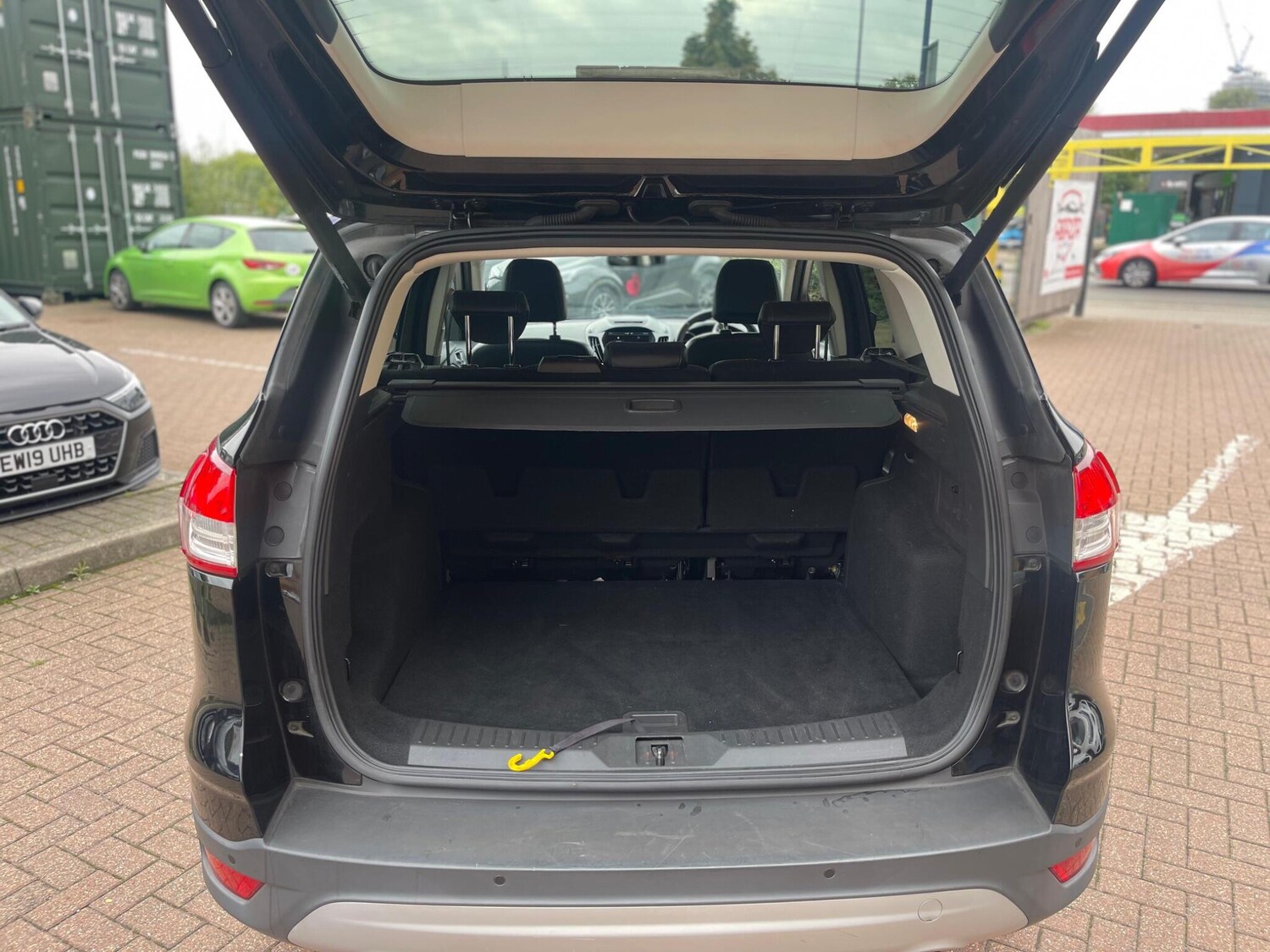 Used Ford Kuga 2016 for sale - 76551953: Photo 37