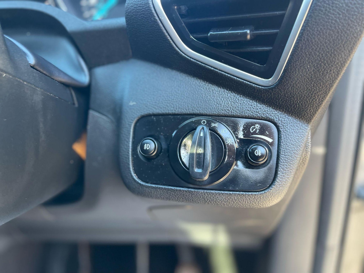 Used Ford Kuga 2015 for sale - 76551945: Photo 29