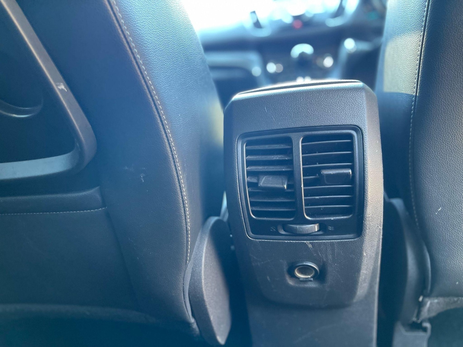 Used Ford Kuga 2015 for sale - 76551945: Photo 32