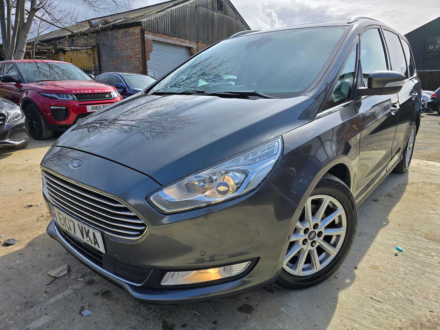 Used Ford Galaxy 2017 for sale - 76326969: Photo 11