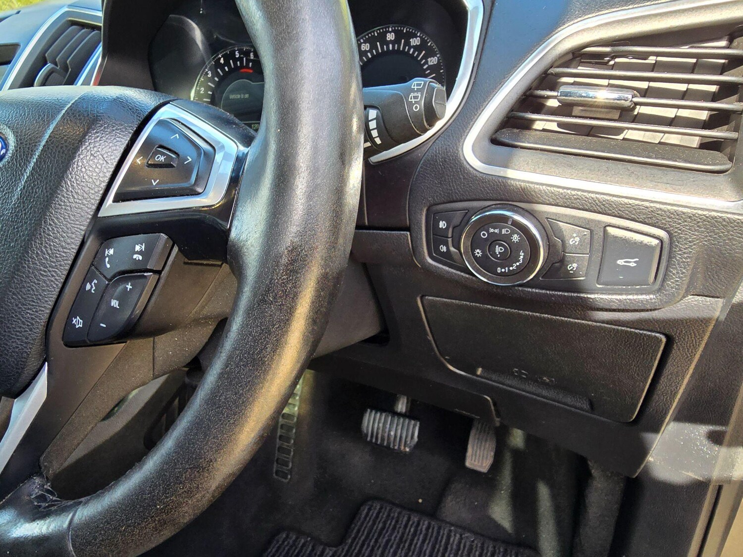 Used Ford Galaxy 2017 for sale - 76326969: Photo 31