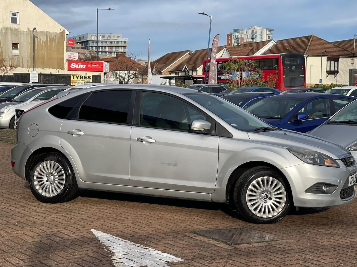 Used Ford Focus 2010 for sale - 76832793: Photo 10
