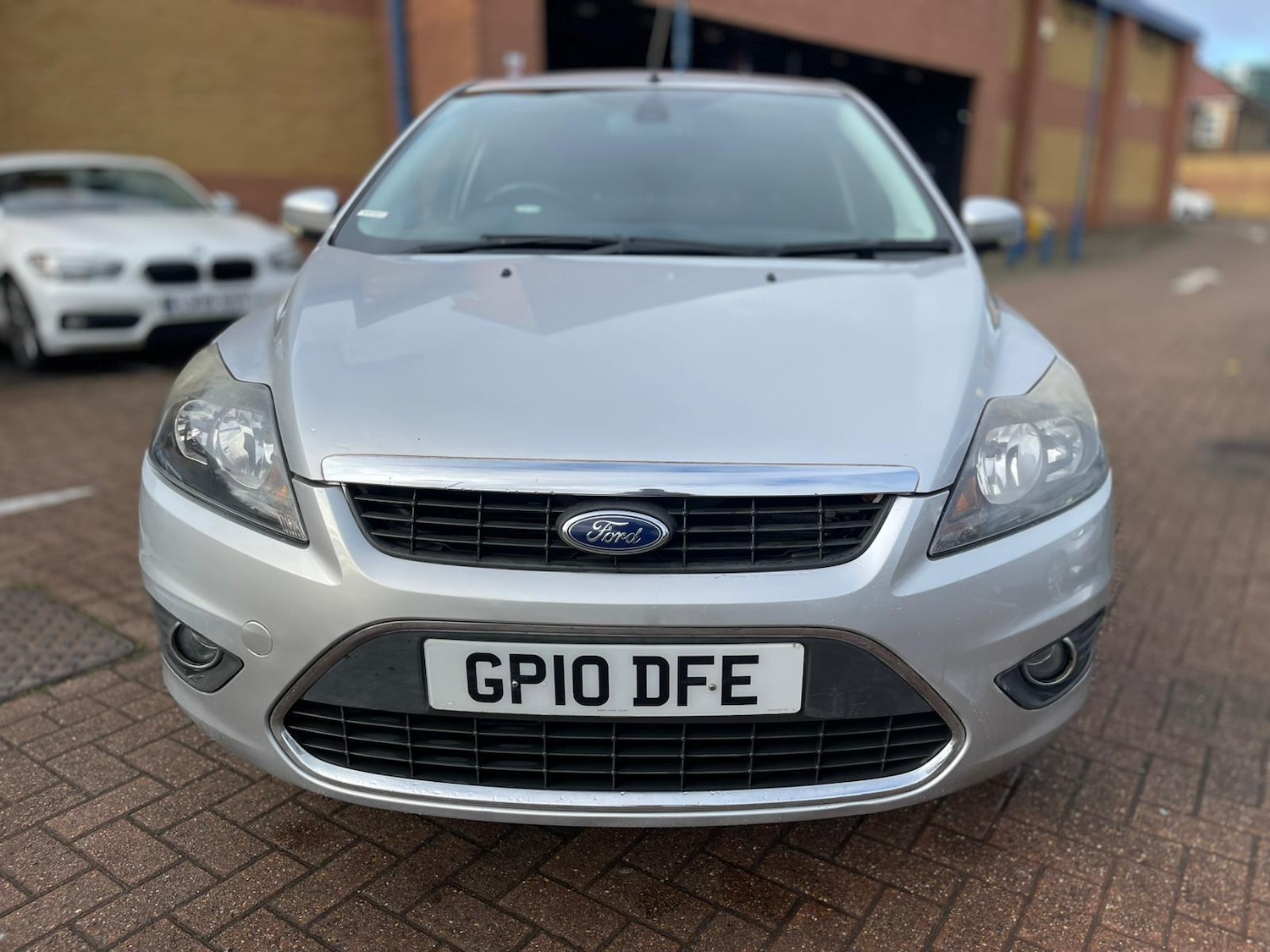 Used Ford Focus 2010 for sale - 76832793: Photo 2