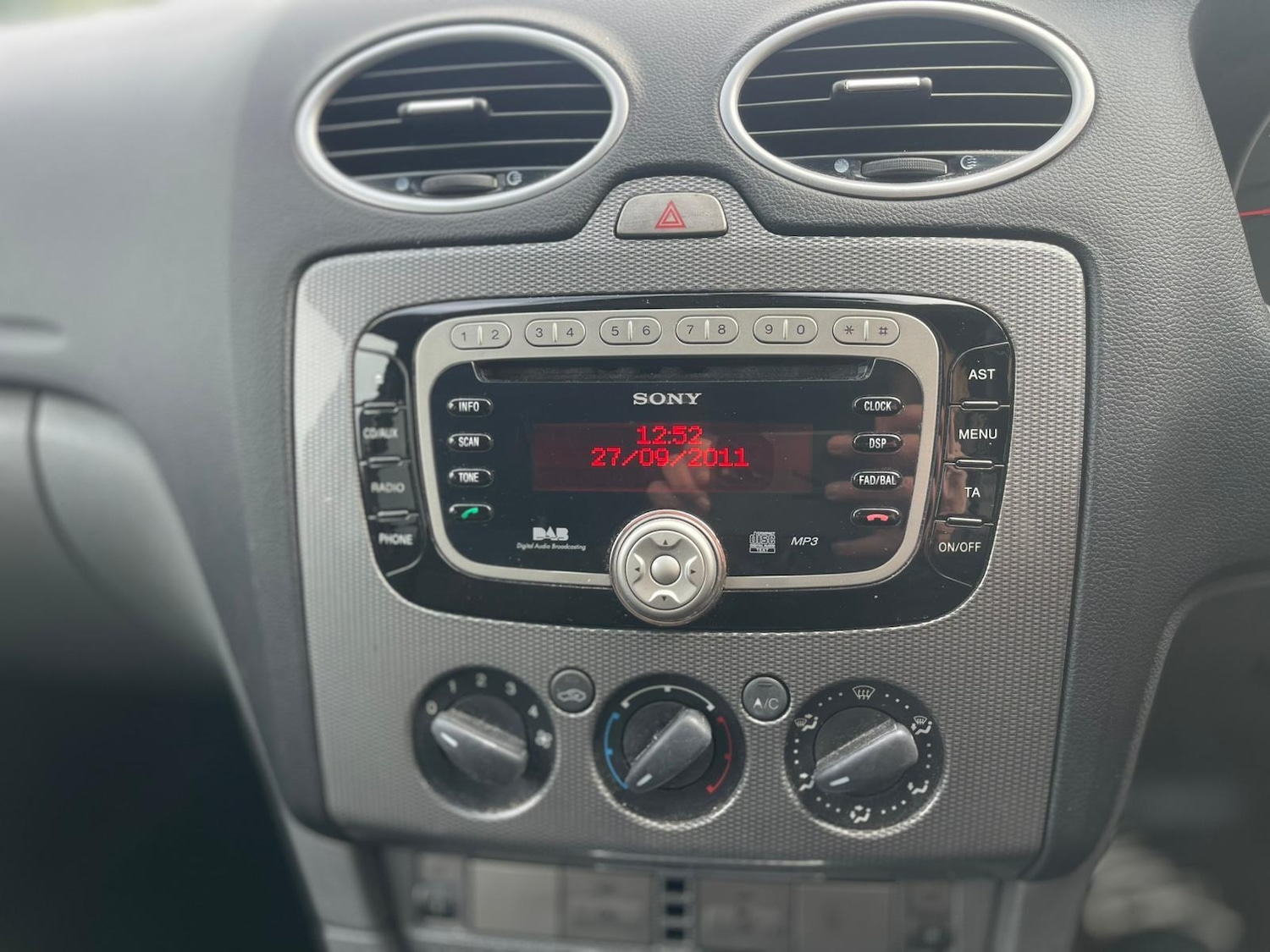 Used Ford Focus 2010 for sale - 76832793: Photo 26