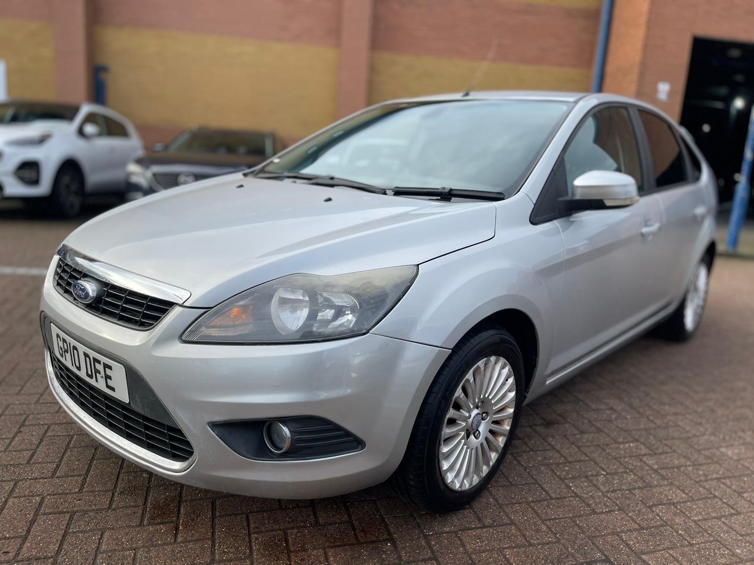 Used Ford Focus 2010 for sale - 76832793: Photo 3