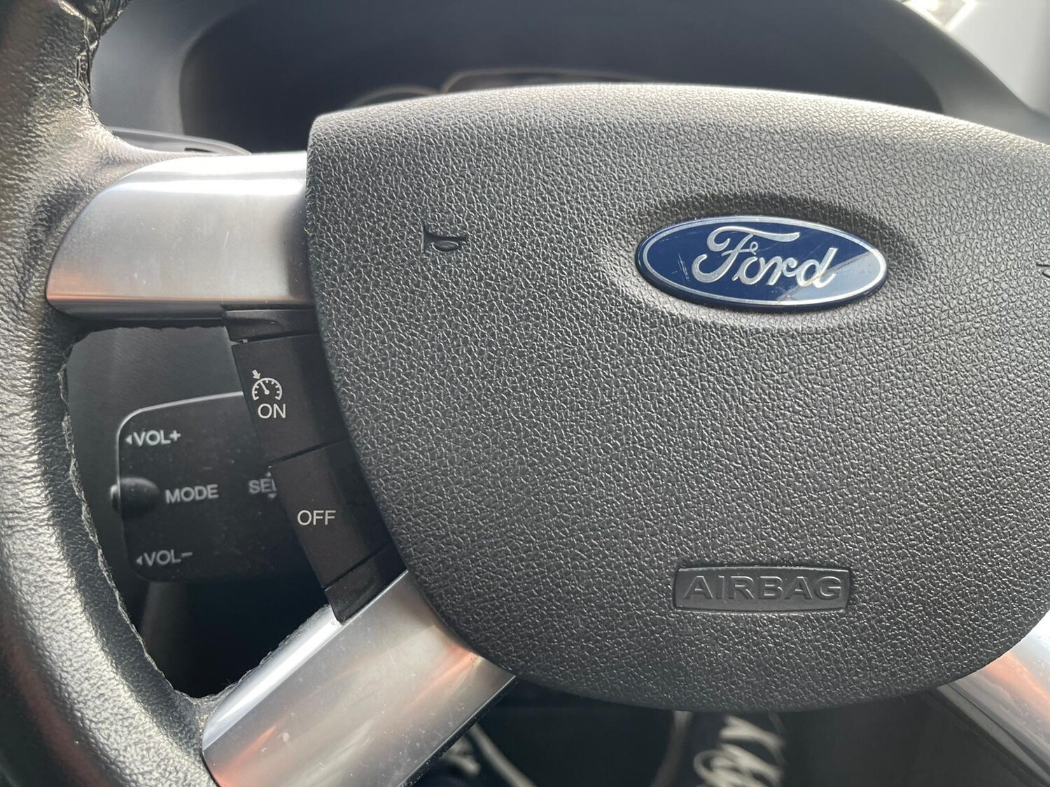 Used Ford Focus 2010 for sale - 76832793: Photo 36