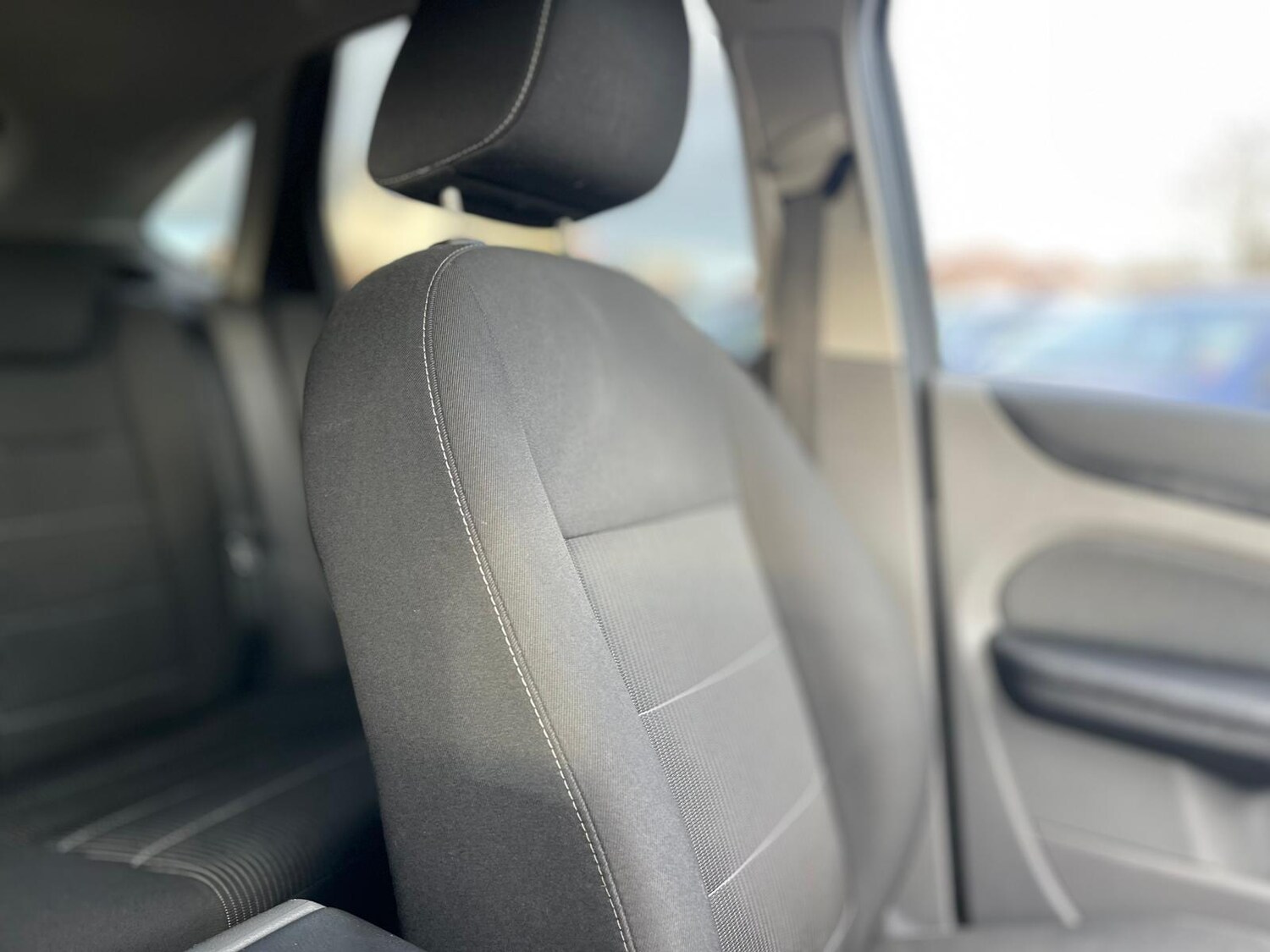 Used Ford Focus 2010 for sale - 76832793: Photo 38